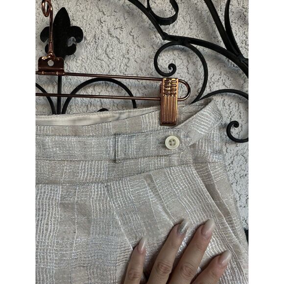 Club Monaco Pleated Ivory And Gold Belted Skirt - Size 4 - Picture 5 of 11